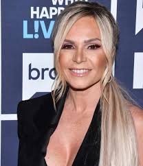 Ashlee Brooke (@daisyroom328)