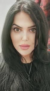 Love you all❤️🌹 #stockholm #life #Elissa #midsommar #Lifestyle #loveyou  #unitedkingdom #england #spain #italy #iran #musician #kurdish #kurdistan  #actress #nature #humanrightsdefender #humanrights #sverige #dancer  #danmark #norge #finland ...