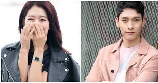 According to this source, choi tae joon's friends are aware of their relationship. Park Shin Hye And Choi Tae Joon Confirm They Are Dating