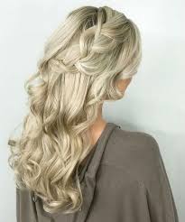 Most angled hairstyles have side swept bangs , but the front full straight bangs are also good for the. Amazing Dirty Blonde Long Wavy Hairstyles With Braids For Long Hair To Look Insane This Year Styles Blow