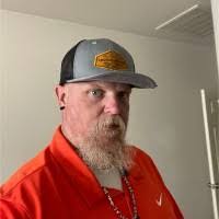 Travis Sines's Instagram, Twitter & Facebook