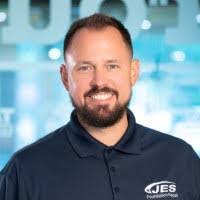 Ollie Windle's Instagram, Twitter & Facebook