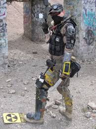 Pin By Aldi Pujasakti On Apocalypse Outfits Things For Camping Larp Post Apocalyptic Apocalyptic Post Apocalyptic Costume