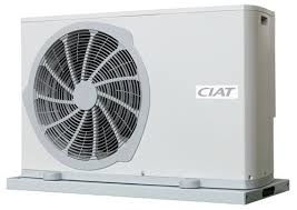 La ventilation est l'action qui consiste à créer un renouvellement de l'air, par déplacement dans un lieu clos.elle est mise en œuvre dans les lieux où l'oxygène risque de manquer, ou bien où des polluants et autres substances indésirables (humidité, par exemple) risqueraient de s'accumuler en son absence : Pompe A Chaleur Ciat Des Solutions Durables Pour Le Tertiaire Et Les Professionnels