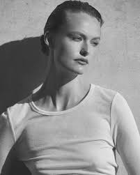 Sara (@saravdhoek) • Instagram photos and videos