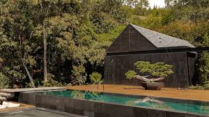 Today reggaeton superstar j balvin welcomes architectural digest for a tour of his tranquil colombian home. J Balvin House Medellin Cinco Solidos Casa Dos Aguas Designboom 013 Covet Edition