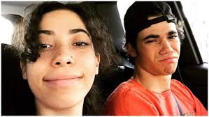 Irmã de Cameron Boyce presta homenagem emocionante e relembra últimos  momentos