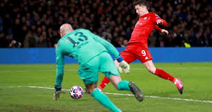 The sensational striker has been in stellar form since the beginning of the season, and it was only lazio star ciro immobile who is next to him on the race. Bayern S Robert Lewandowski Out For Four Weeks With Fractured Tibia