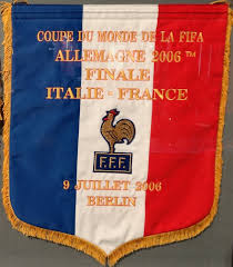 Trouvez les adresses qui vous intéressent sur le plan de nice. File Fanion Finale De La Coupe Du Monde 2006 Italie France Musee National Du Sport Nice Jpg Wikimedia Commons