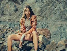 Jako jediná startující mezi 66 muži obsadila klára spilková dělené 20. Klara Spilkova Jako Modelka Premiumsports