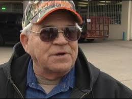 Woman robbed after getting killed in hit-n-run accident