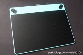 Résultat de recherche d'images pour "wacom tablet"