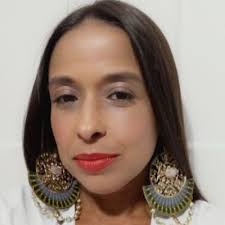 Peggy Robles Alvarado (@Robleswrites)