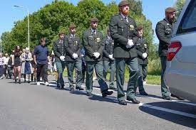 Het is een stortvloed van modder en die heeft geen plaats in belgië, het heeft geen plaats in een democratische samenleving. Nederlandse Militair 27 Sterft Na Kogel In Het Hoofd Erik Zou Zichzelf Nooit Van Het Leven Beroven Binnenland Ad Nl
