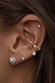Gold Sparkly Triangle Ear Crawlers Crystal Ear Crawlers Triangle Earrings Triangle Ear Climbers Shape Earrings Geometric Ear Climbers En 2020 Piercing Oreille Bijoux Bijoux Oreille Et Bijoux Piercing