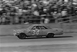 His sole victory, in 1963, was the peak of a career pursued in the face of death threats. Wendell Scott Finished 15th In The 1967 Daytona 500 Wendell Scott Nascar Racing Stock Car