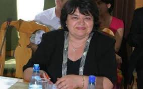 Mai multi angajati ai oficiului judetean de cadastru si publicitate imobiliara (ojcpi) iasi suspectati de implicare in afaceri ilegale cu terenuri si imobile au fost chemati, miercuri, la dna, pentru audieri, printre… Update Liberalii Au Numit O La È™efia Cadastrului IaÈ™i Pe O FostÄƒ Directoare CondamnatÄƒ Definitiv Acum DouÄƒ SÄƒptÄƒmani La Inchisoare Cu Suspendare Pentru Abuz In Serviciu Fiul SÄƒu E Un Apropiat Al Lui