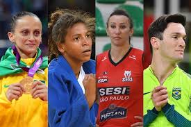 O atleta usou o aplicativo de mensagens para contar à mãe que está namorando um rapaz.de início, a reação d No Dia Contra Lgbtfobia Veja Atletas Que Compertilham O Amor Deles