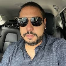 Rodney Soares's Instagram, Twitter & Facebook