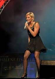 Pin On Beatrice Egli