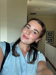 Lena Tabor's Instagram, Twitter & Facebook