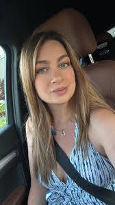 No spoilers please because I'm early in the book. But who do you all  picture/who would you cast for Lenore Dove? I cannot stop picturing Rachel  Zegler/Lucy Gray and I need her