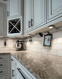 Ingeniously Positioned Completely Disguised Electrical Outlets Upper Kitchen Cabinets Kitchen Remodel Home Kitchens