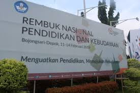 Bahasa jawa contoh gambar iklan produk yang mudah digambar. Berjejer Rapi 78 Stan Mejeng Cantik Di Pameran Rnpk 2019 Monitor