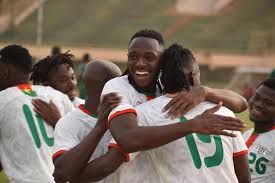Suivez le match de qualification pour la coupe du monde de la fifa 2022 entre burkina faso et algérie alors que le . Burkina Faso Les 27 Etalons Sans Tapsoba Et Traore Face A L Algerie