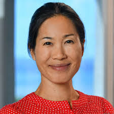 Karyn Lee's Instagram, Twitter & Facebook