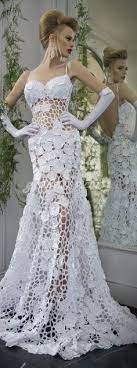 Freiform häkeln ist eine fabelhafte nische von häkeln, wo sie nicht ein muster verwenden, sondern nur in jede stiche und richtung, die 1970er jahre vintage gehäkeltes brautkleid von mady gerrard. 62 Hochzeitskleid Hakeln Ideen In 2021 Hochzeitskleid Hakeln Hakeln Hakelkleider
