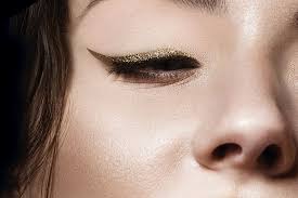 They can make you look tired, especially if diffused into pinkness. Own Your Glow Step By Step Japonesque
