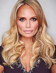 Amber Sui's Instagram, Twitter & Facebook