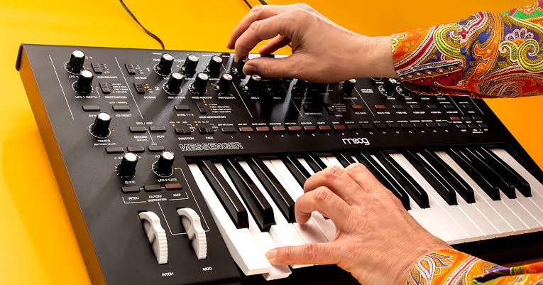 Moog Messenger Monofonik Analog Synthesizer İncelemesi • doremusic Blog