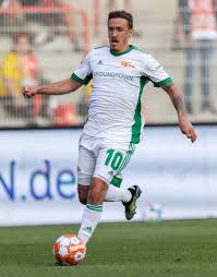 He was best known for his novels depicting the flamboyance and excess of the jazz age—a term which he popularized. Tbmzetqg5vpzkm