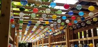 Simply select a language and press on the speaker button to listen to the pronunciation of the word. Visit Striking Kawagoe Hikawa Shrine Wind Chime Festival