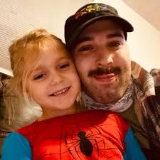 Miranda Hurley (@Miranda32961749)