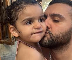 ABU AMIN (@abuamin.f) • Instagram photos and videos