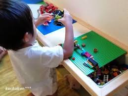 legoプレイテーブル自作diy レゴ専用台をじーじに作ってもらいました kuchakunのブログ 注文住宅と大切な家族と育児記録 プレイテーブル lego クラシック 張り替え