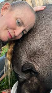 janelle thayer (@janelle.thayer)