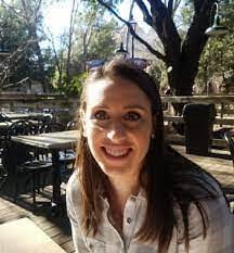 Amy Wier's Instagram, Twitter & Facebook