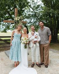 Travis Kelce & Taylor Swift spent the weekend celebrating love at a wedding together ❤️ 📸: @tannercorum16 & @samanthar.corum