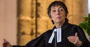 Margot käßmann can serve as a model for other women who are committed to the preservation and postscript: Margot Kassmann In St Petri Nachrichten Kirche Hamburg