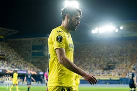El primer torpedo del submarino amarillo. Watch Gerard Moreno Doubles Villarreal S Lead Against Dinamo Zagreb At La Ceramica Football Espana