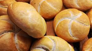 Jenis roti tertentu bisa tinggi serat, vitamin, dan mineral. 5 Jenis Roti Jerman Ini Bikin Laper Berat