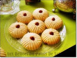 Gâteau sec naturel au sucre ghribia / ghribia a la noix de coco sucreetepices. Montecaos Aux Amandes Ghribia Aux Amandes Facile Aux Delices Du Palais