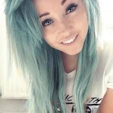 Lacy Collins's Instagram, Twitter & Facebook