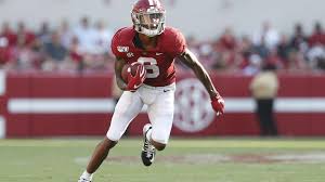 Smith beat out alabama quarterback mac jones, clemson quarterback trevor lawrence and florida quarterback kyle trask. Devonta Smith Football University Of Alabama Athletics