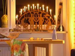 The day begins as a regular workday, but everyone takes off there is a traditional christmas eve meal that consists of potato salad and carp or sausage. German Christmas Decor Der Schwibbogen German Language Blog