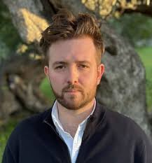 Gabriel Gavin's Instagram, Twitter & Facebook